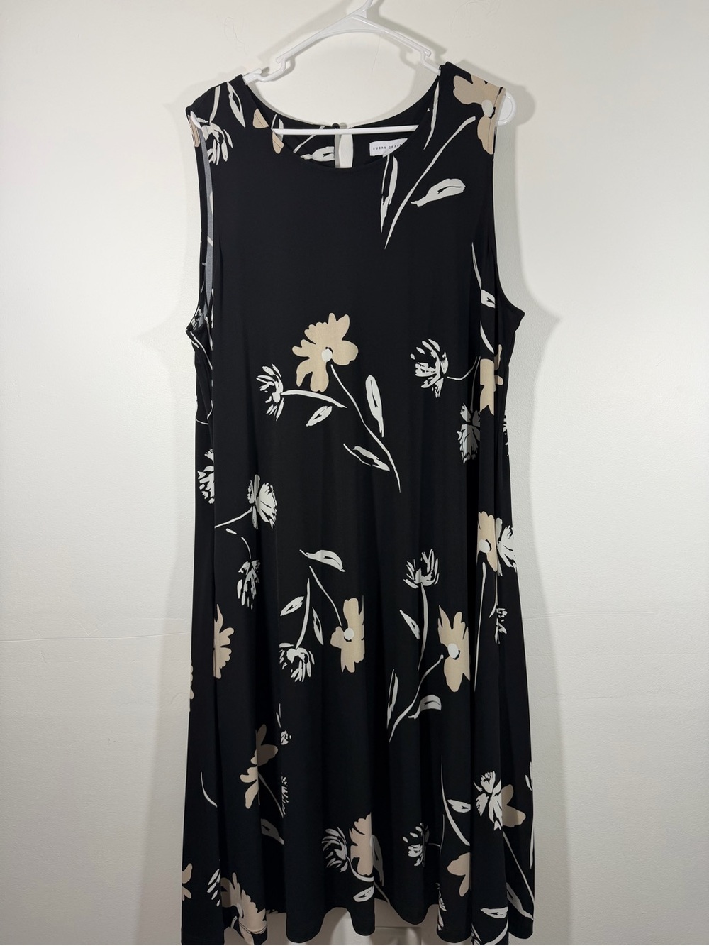 Susan Graver Sleeveless  Black Floral Swing Dress - Beige & White Bloom
